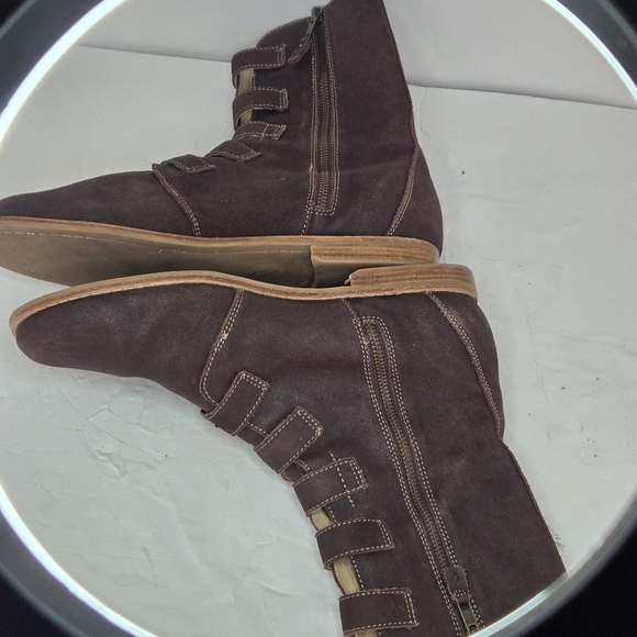 OLUKAI Elima Brown Pull Up Leather Buckle Strap High Ankle Boots Womens Size 11 - Picture 6 of 12